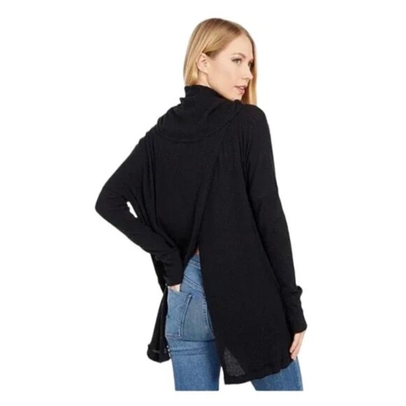 Free People We The Free Black Juicy Long Sleeve Thermal Size Small Oversized - Picture 3 of 12